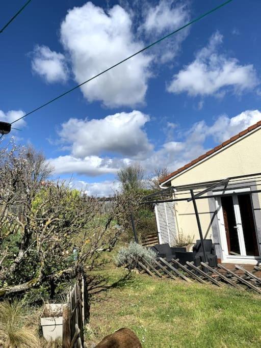 Maison 6 Personnes Billom Экстерьер фото